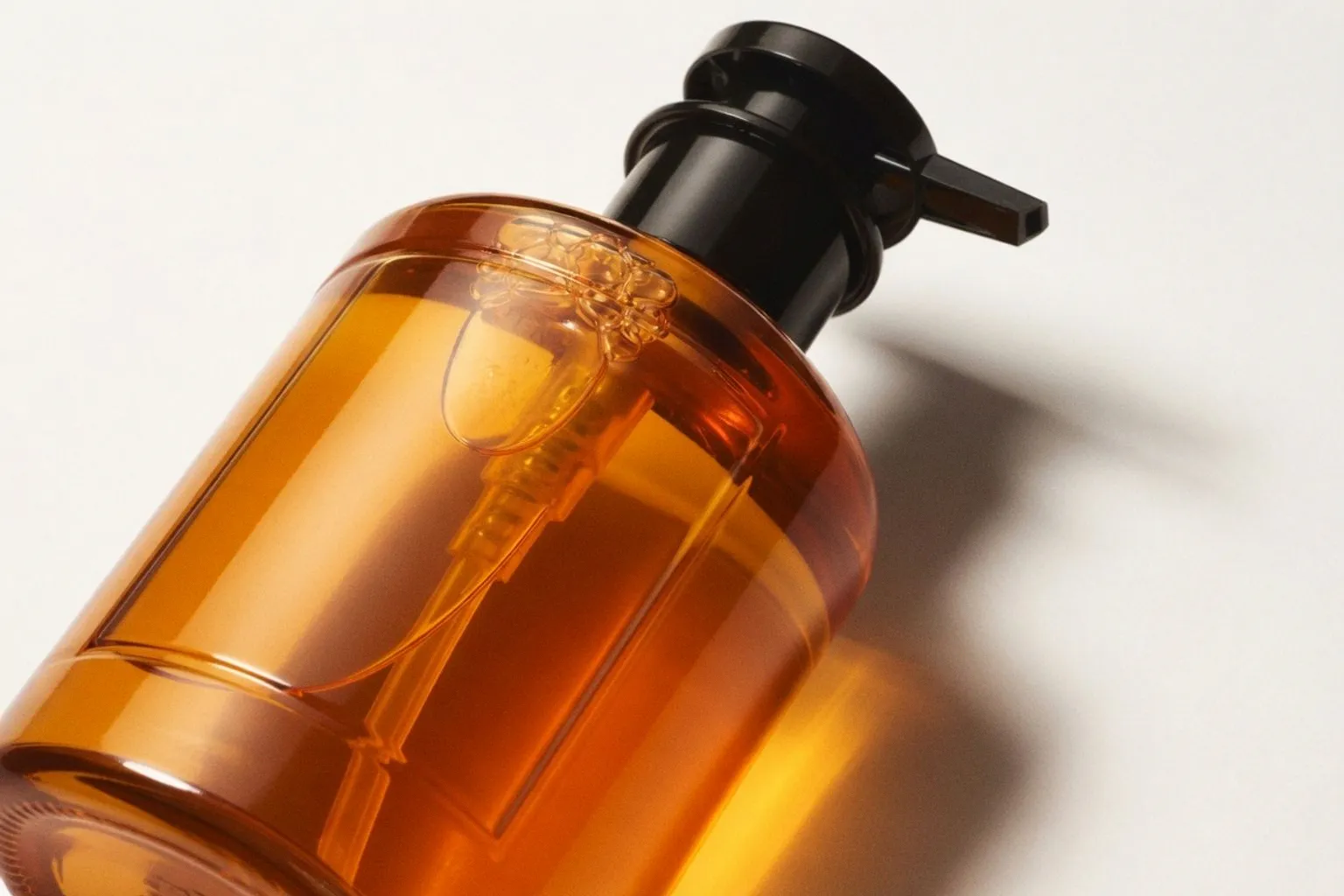 Aptar Beauty Engineers Custom Refillable Pump for L’Occitane Hand Care